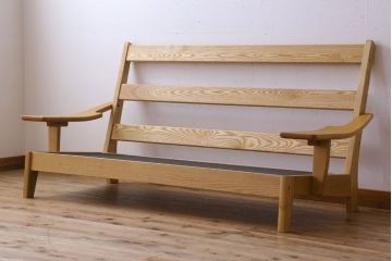 中古美品　ブランド家具　頑固おやじ(GANKO OYAJI)　シンプルでおしゃれなアームソファ(定価約23万円)