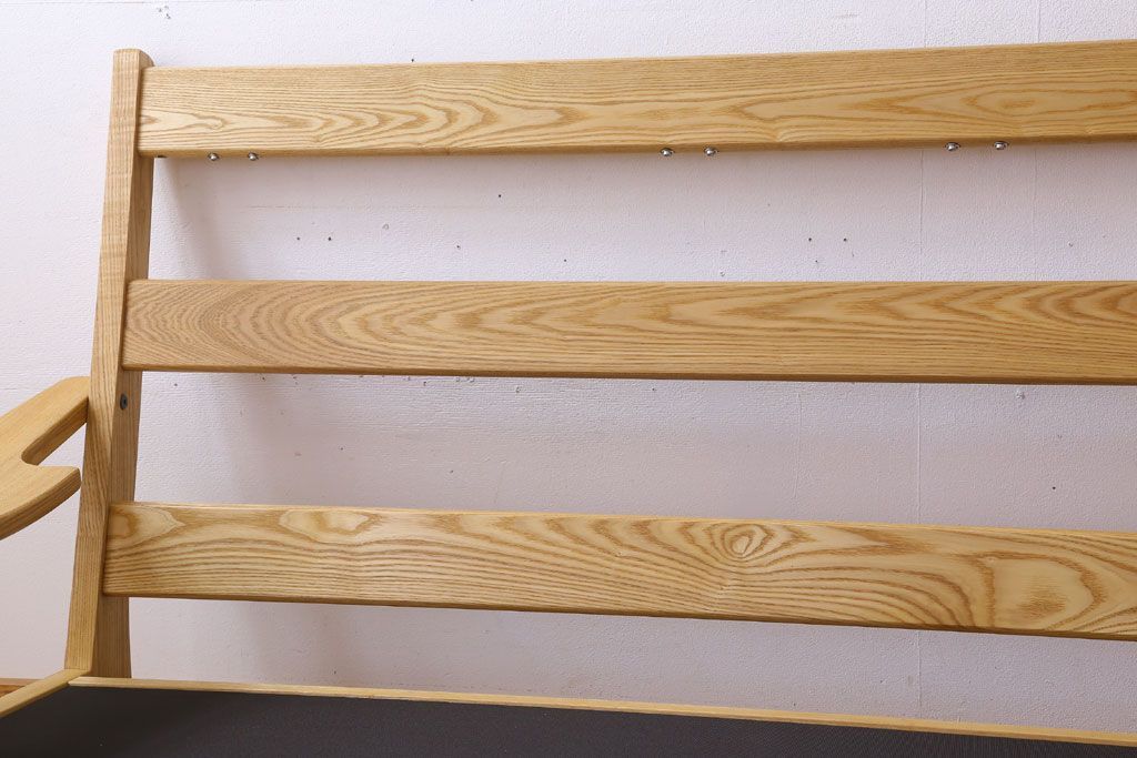 中古美品　ブランド家具　頑固おやじ(GANKO OYAJI)　シンプルでおしゃれなアームソファ(定価約23万円)