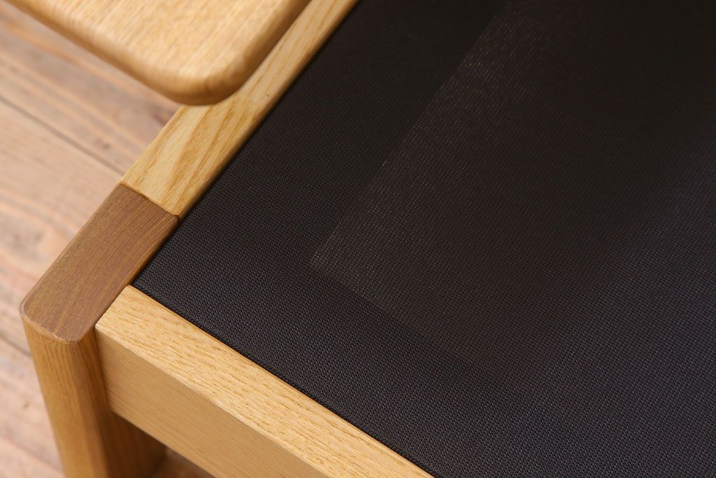 中古美品　ブランド家具　頑固おやじ(GANKO OYAJI)　シンプルでおしゃれなアームソファ(定価約23万円)