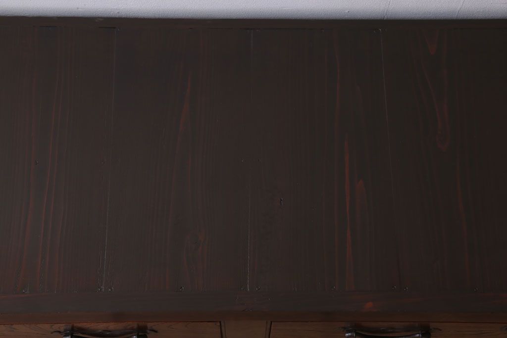 アンティーク家具　六尺　古民具・骨董　極太框の収納箪笥サイドボード(水屋箪笥・ローボード)