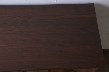 アンティーク家具　古い木製のシンプルなアンティークチェスト(衣装箪笥)