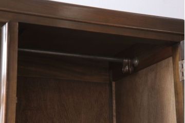 アンティーク家具　作りの良い和製アンティークワードローブ(洋服箪笥)
