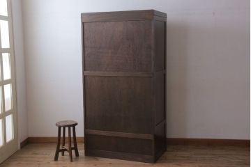 アンティーク家具　作りの良い和製アンティークワードローブ(洋服箪笥)