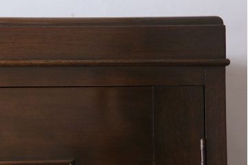 アンティーク家具　作りの良い和製アンティークワードローブ(洋服箪笥)