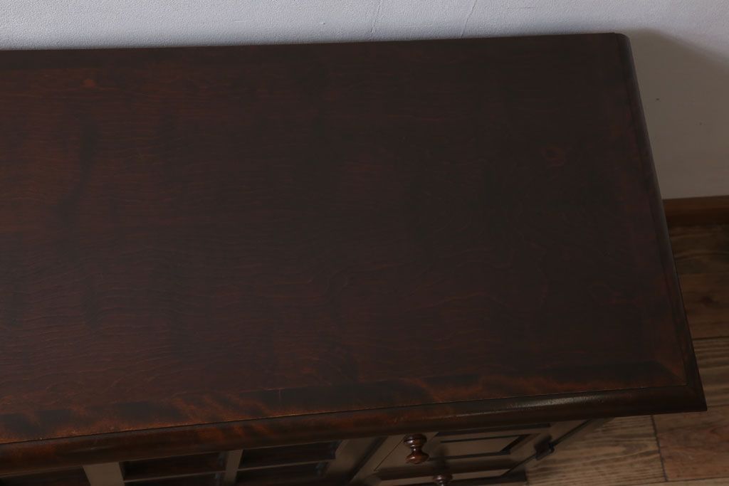 中古　北海道民芸家具　サイドボード(引き戸)(定価約29万円)