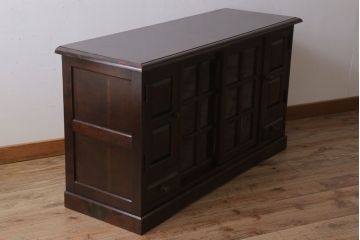 中古　北海道民芸家具　サイドボード(引き戸)(定価約29万円)