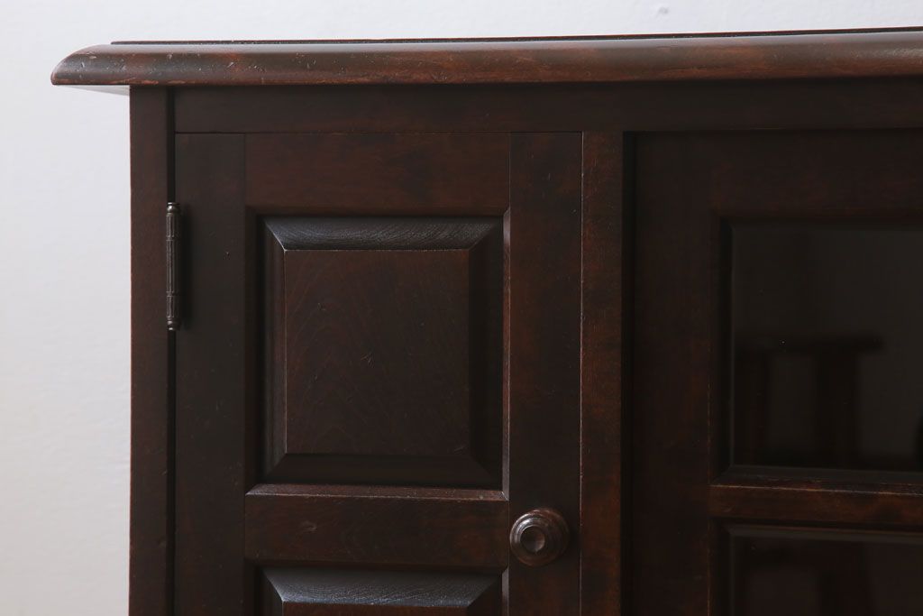 中古　北海道民芸家具　サイドボード(引き戸)(定価約29万円)