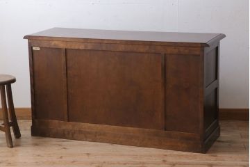 中古　北海道民芸家具　サイドボード(引き戸)(定価約29万円)