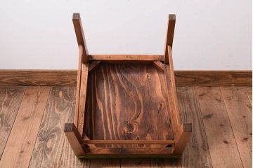 アンティーク家具　クッション座面　ブナ材製のシンプルなアンティークチェア