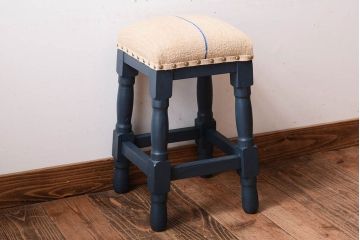 アンティーク家具　アンティークリネン座面!古い木製のクッション座面角スツール