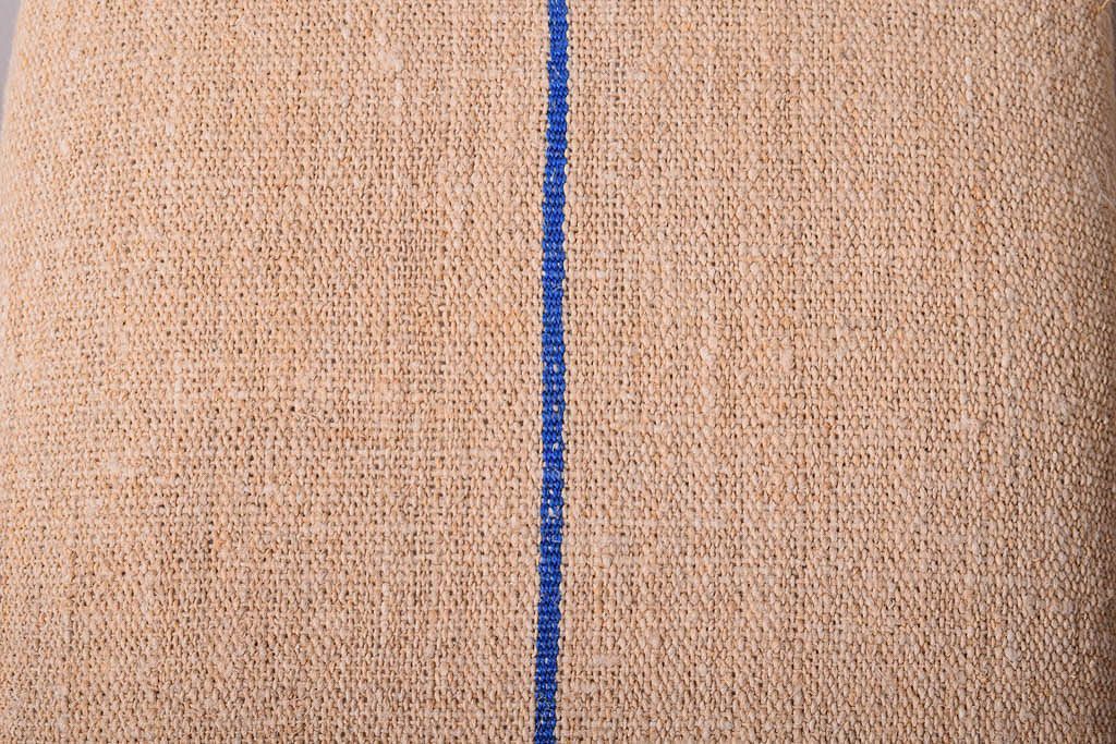 アンティーク家具　アンティークリネン座面!古い木製のクッション座面角スツール