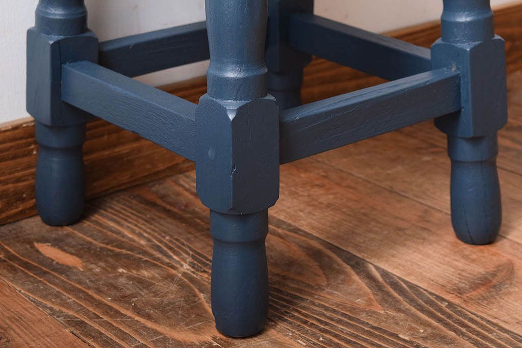 アンティーク家具　アンティークリネン座面!古い木製のクッション座面角スツール