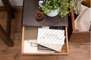 レトロ家具　昭和レトロ　古い木製のアンティーク5杯小引き出し(1)