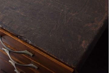 レトロ家具　昭和レトロ　古い木製のアンティーク5杯小引き出し(1)