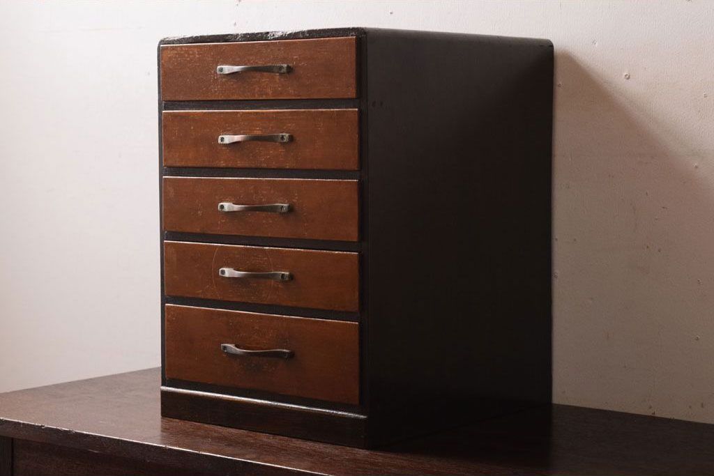 レトロ家具　昭和レトロ　古い木製のアンティーク5杯小引き出し(1)