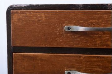レトロ家具　昭和レトロ　古い木製のアンティーク5杯小引き出し(1)