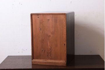 レトロ家具　昭和レトロ　古い木製のアンティーク5杯小引き出し(1)