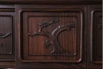 アンティーク家具　唐木・黒檀材!上品なアンティーク飾り棚(茶棚)