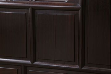 アンティーク家具　唐木・黒檀材!上品なアンティーク飾り棚(茶棚)
