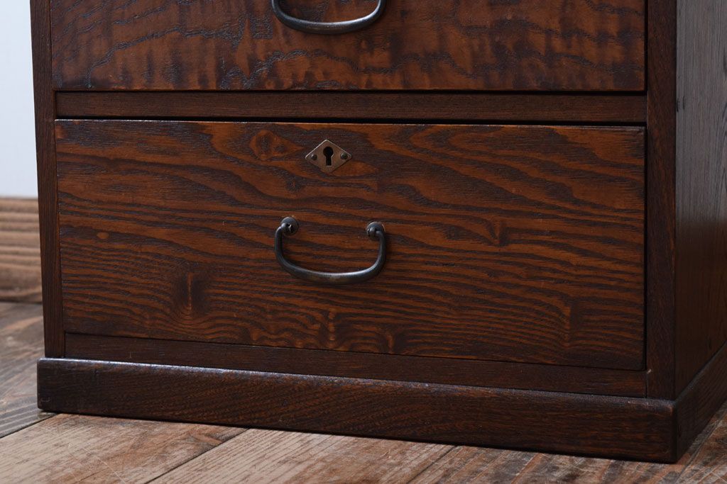 レトロ家具　昭和レトロ　古い木製のアンティーク6杯小引き出し(2)