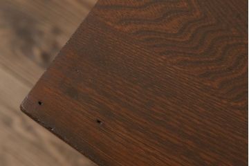 アンティーク家具　モールガラス入り!栓材製サイドテーブル(収納棚)