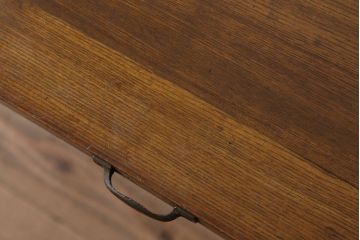 アンティーク家具　モールガラス入り!栓材製サイドテーブル(収納棚)