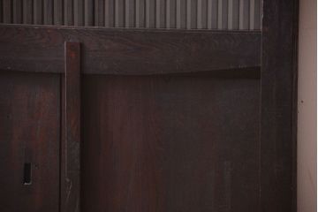 明治大正期　古民具・骨董　総欅材　ガラス入り!アンティーク蔵戸(玄関戸)