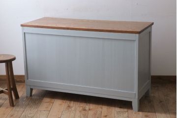 アンティーク家具　水色グレーペイント!おしゃれなローチェスト(ローボード)