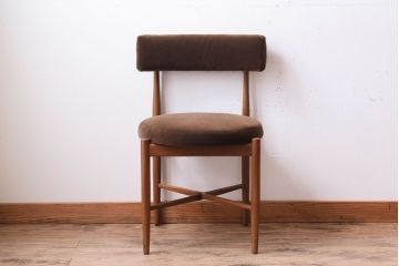 ヴィンテージ家具　北欧ビンテージ　G-PLAN(ジープラン)　チェア(ダイニングチェア)(1)