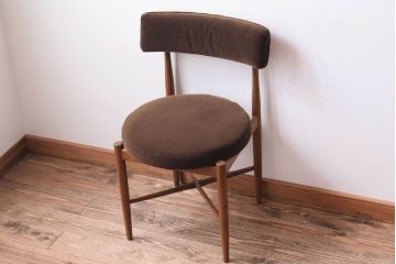 ヴィンテージ家具　北欧ビンテージ　G-PLAN(ジープラン)　チェア(ダイニングチェア)(1)