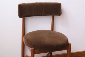ヴィンテージ家具　北欧ビンテージ　G-PLAN(ジープラン)　チェア(ダイニングチェア)(1)