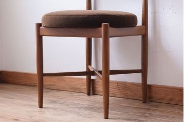 ヴィンテージ家具　北欧ビンテージ　G-PLAN(ジープラン)　チェア(ダイニングチェア)(1)