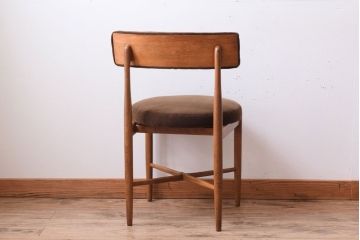 ヴィンテージ家具　北欧ビンテージ　G-PLAN(ジープラン)　チェア(ダイニングチェア)(1)