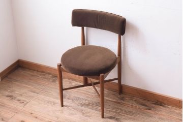 ヴィンテージ家具　北欧ビンテージ　G-PLAN(ジープラン)　チェア(ダイニングチェア)(2)