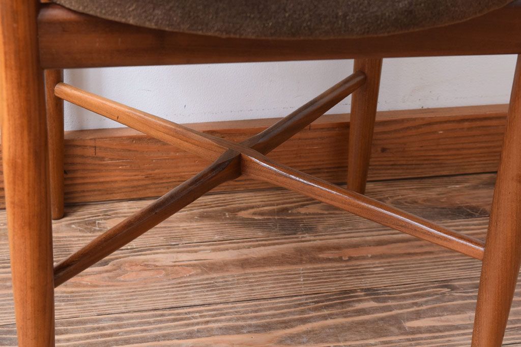 ヴィンテージ家具　北欧ビンテージ　G-PLAN(ジープラン)　チェア(ダイニングチェア)(2)
