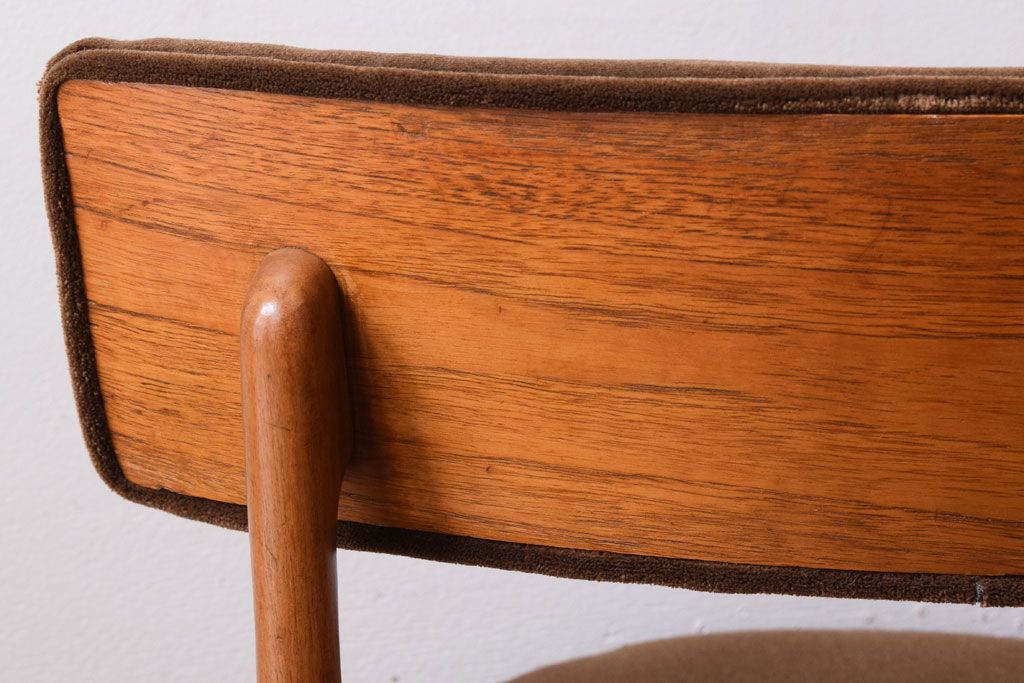 ヴィンテージ家具　北欧ビンテージ　G-PLAN(ジープラン)　チェア(ダイニングチェア)(3)