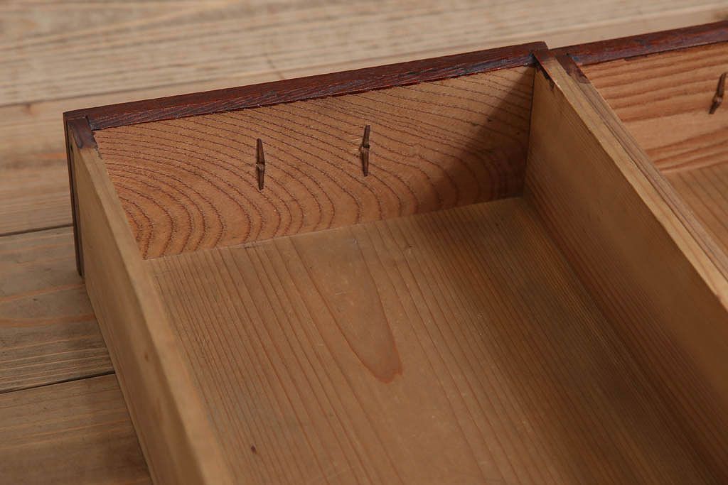 アンティーク家具　古民具・骨董　上手物　銅金具　関西衣装箪笥