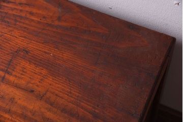 アンティーク家具　古い木製の小さなモールガラス扉収納棚