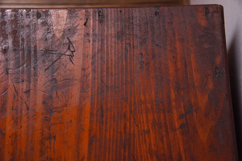 アンティーク家具　古い木製の小さなモールガラス扉収納棚