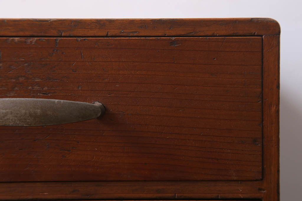 アンティーク家具　古い木製のアンティーク2杯小引き出し(1)