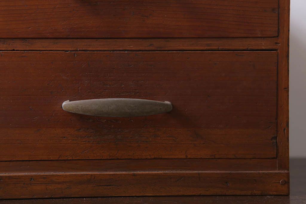 アンティーク家具　古い木製のアンティーク2杯小引き出し(1)