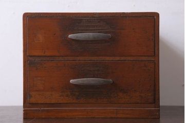 アンティーク家具　古い木製のアンティーク2杯小引き出し(2)