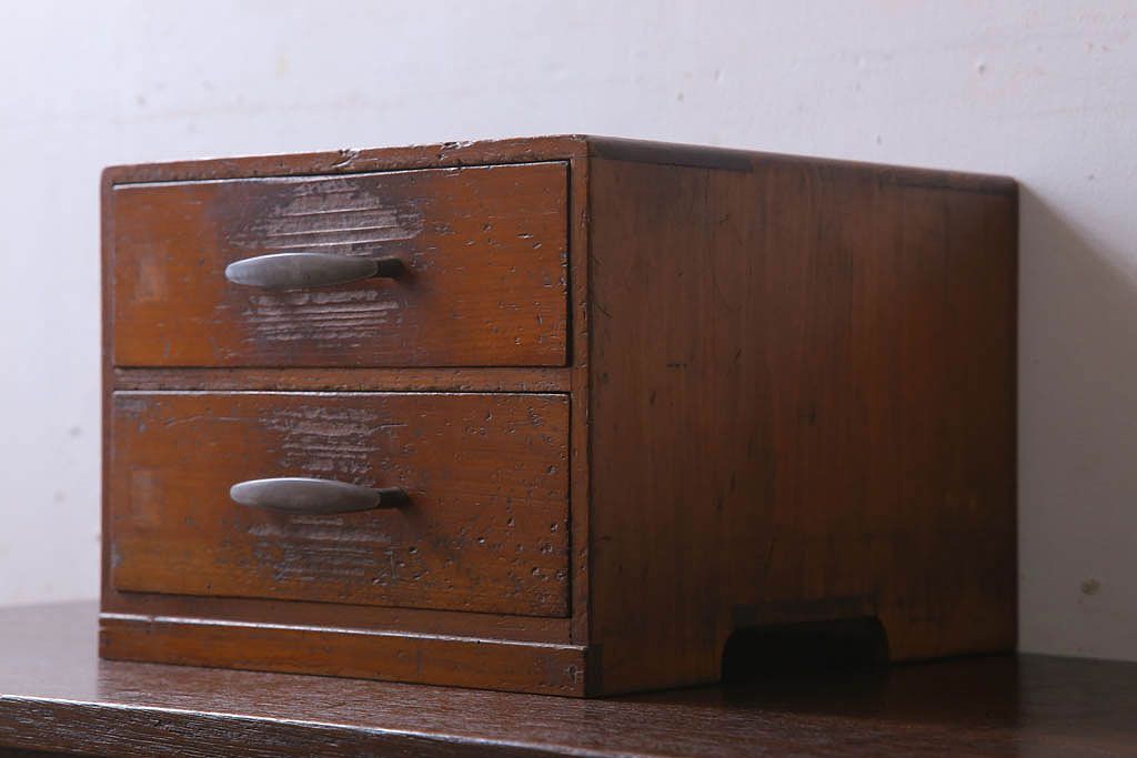 アンティーク家具　古い木製のアンティーク2杯小引き出し(2)
