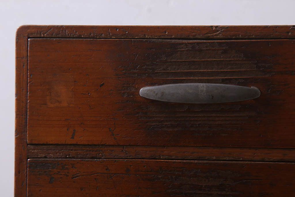 アンティーク家具　古い木製のアンティーク2杯小引き出し(2)