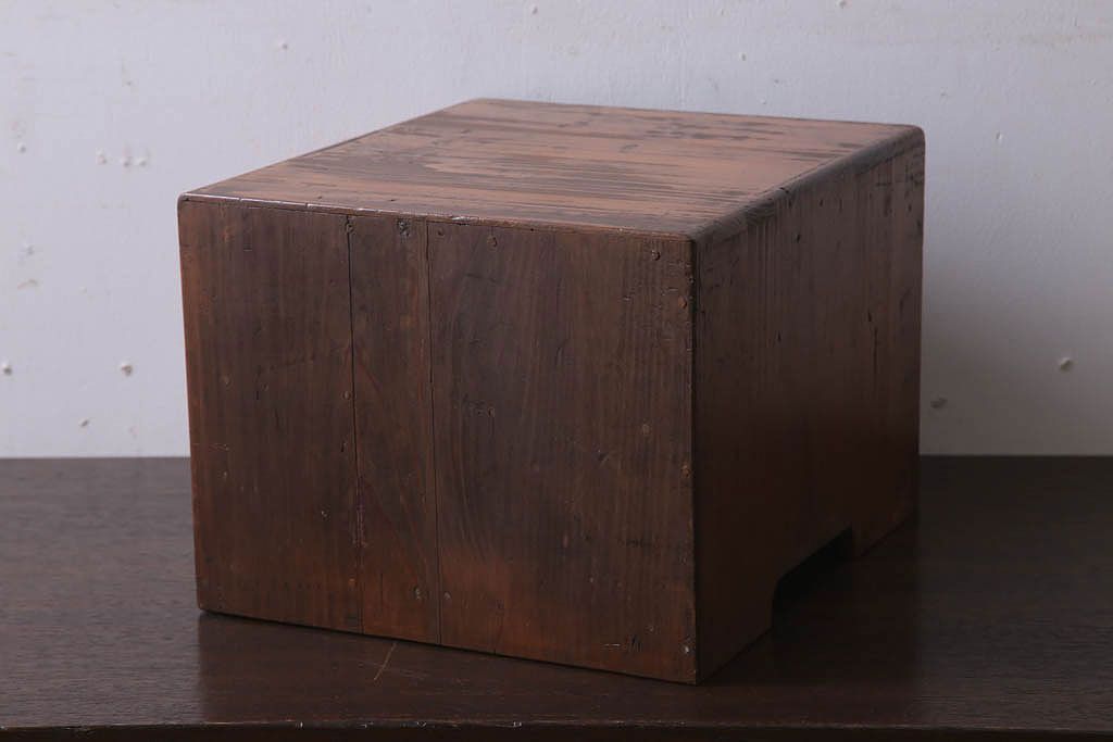 アンティーク家具　古い木製のアンティーク2杯小引き出し(2)