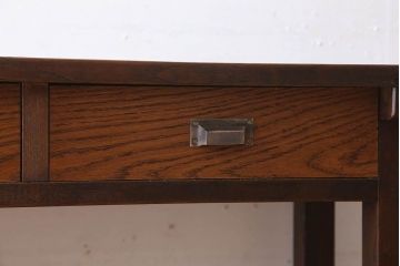 レトロ家具　昭和レトロ　古い木のシンプルな平机(デスク・作業台)(3)