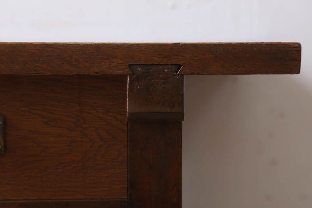 レトロ家具　昭和レトロ　古い木のシンプルな平机(デスク・作業台)(1)