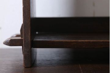 アンティーク雑貨　昭和レトロ　古い木のアンティーク本立て(2)