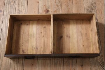 アンティーク家具　和製アンティーク　前面欅材のモールガラス引き戸収納棚