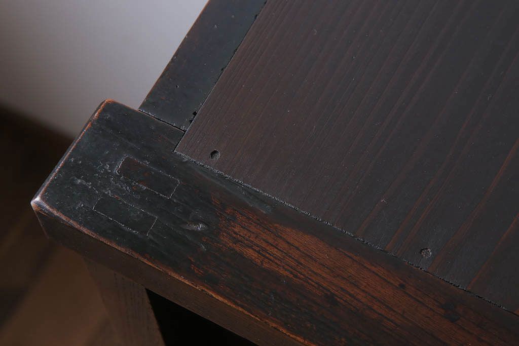 アンティーク家具　和製アンティーク　前面欅材のモールガラス引き戸収納棚